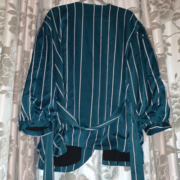 NWT Eloquii Stripe Satin Blazer - Picture 3 of 5
